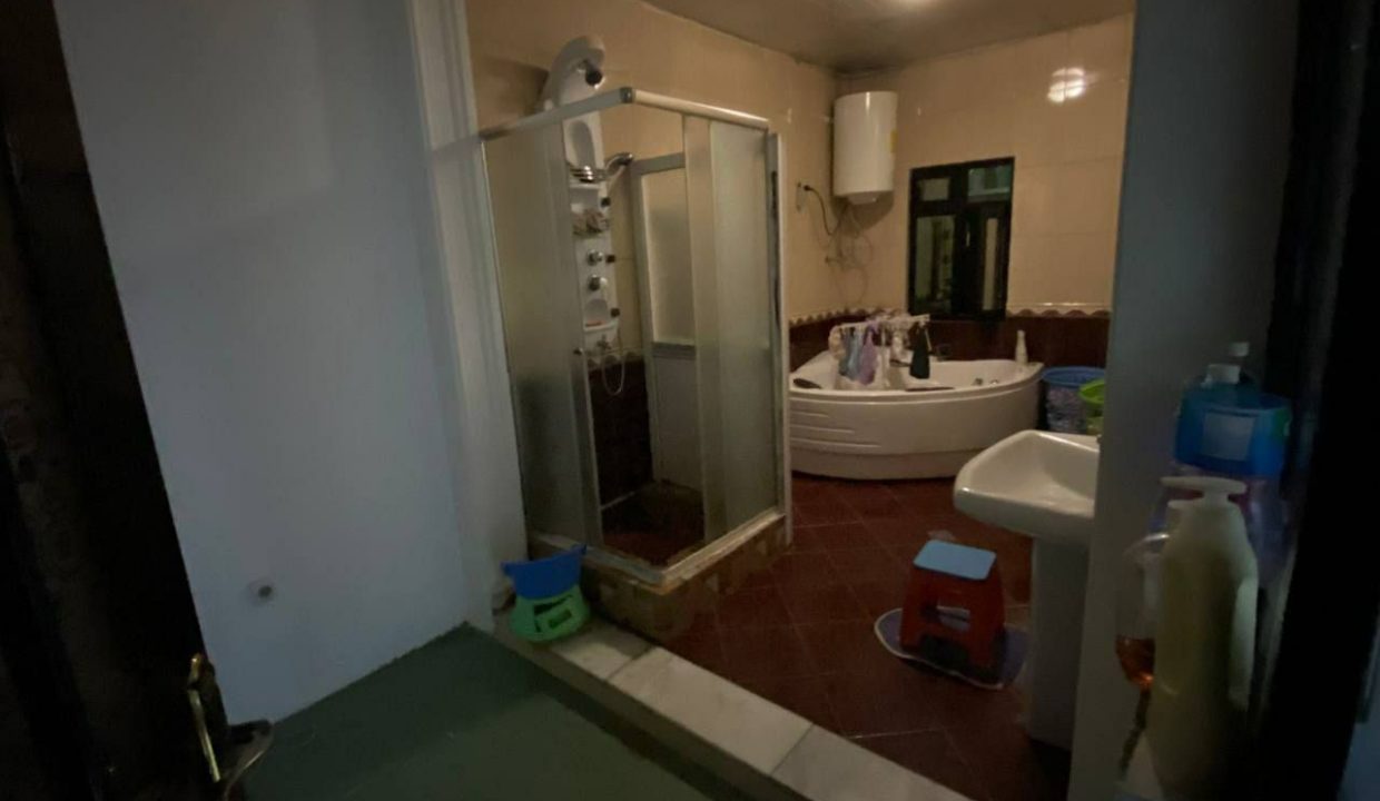 Five Bedroom House for Sale in Gerji (3)