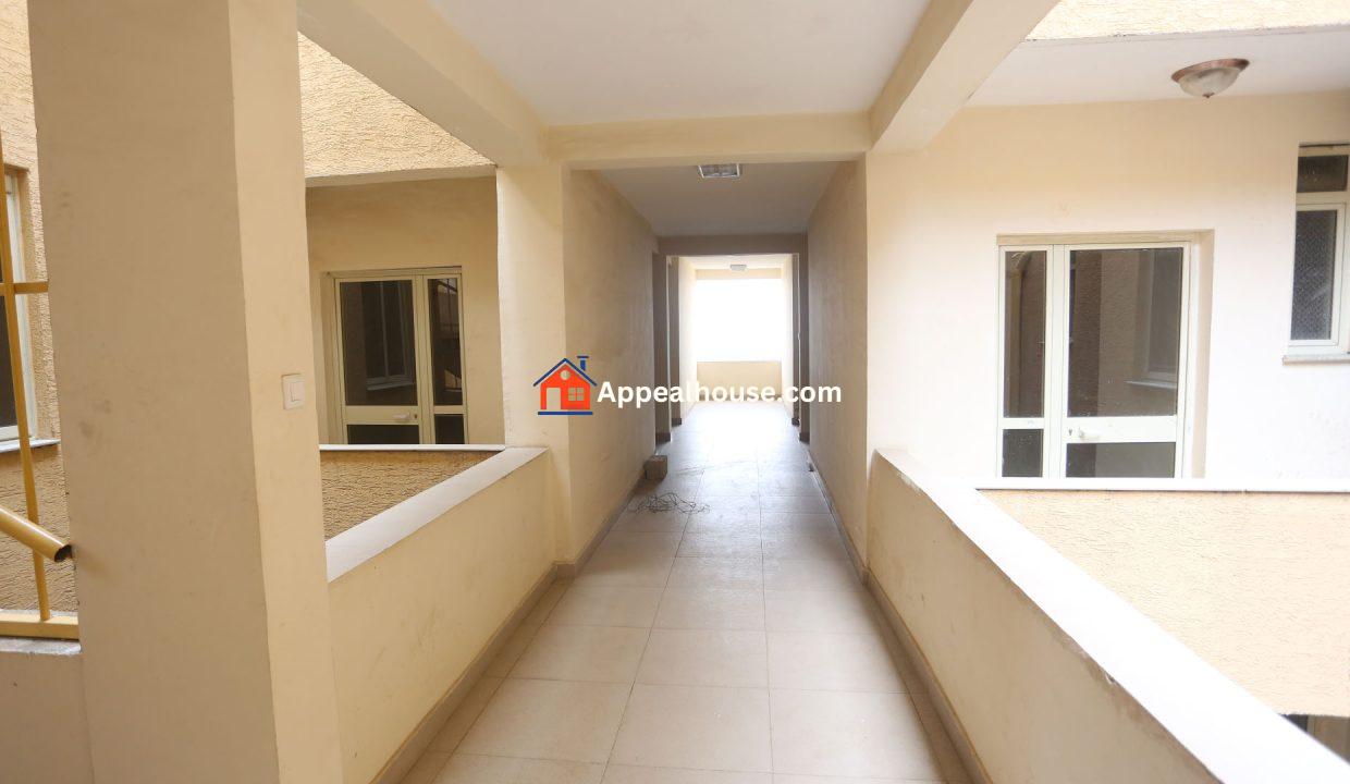 Modern 2-Bedroom Apartment – Bole Palm Compound 2