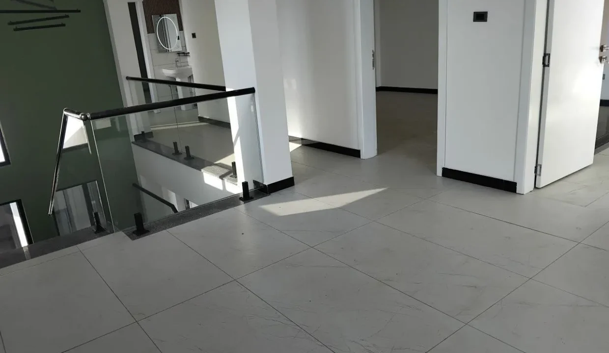 1767720613697_2d3dkxjmyr8_1767720532231_ydk4vvzzfts_photo_6_20260106_202817