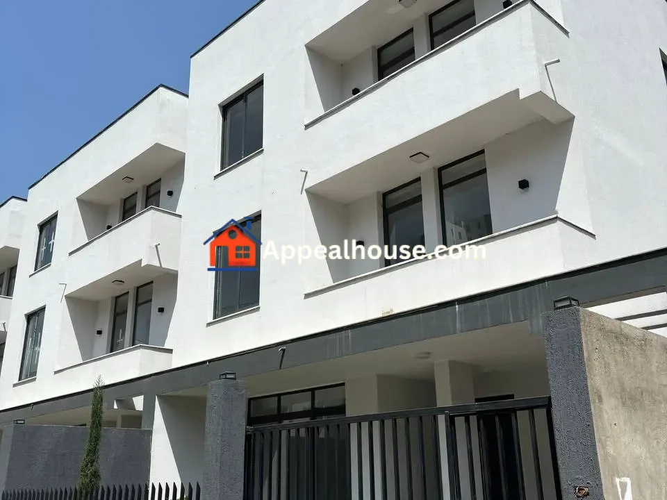 1754127285883_8wsud22rbol_1754127167197_kiiw607i1l_1750687047962_ps3ufo5wcl_1750686938009_hu0gzpcol1d_photo_20250623_163859