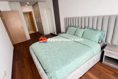 1758132463804_l57smnzq4z_1758132378855_ou3jcdmh8n_photo_7_20250917_210414