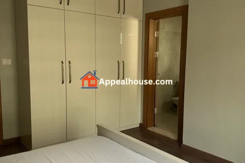 1758735199910_k460w16tiwq_1758734855303_v4nsi7x4z0j_photo_5_20250924_202657