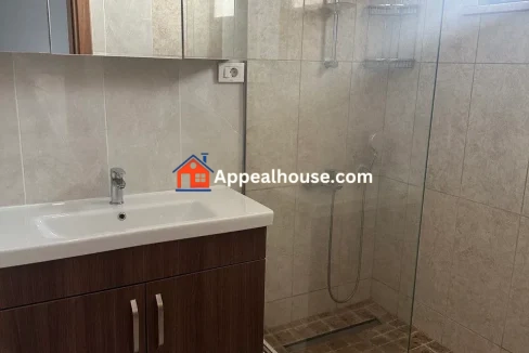 1758735199912_1dhfzbscnih_1758734855304_6vf1bwate4t_photo_4_20250924_202657