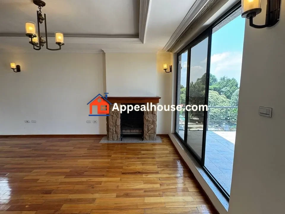 1758735654473_wjtgn2qsdll_1758735430781_y3aihb0qepm_photo_4_20250924_203453