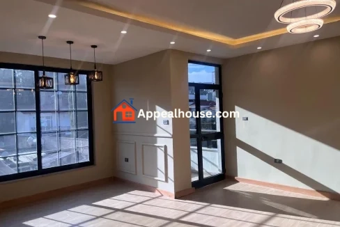 1762024344383_77rx84vs7hn_1762024188017_vgl9r9twz3_photo_7_20251101_220647