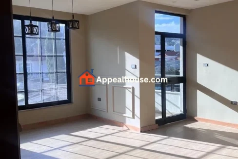 1762024344392_tz5jca019t9_1762024188020_a3yvsqccbji_photo_2_20251101_220647