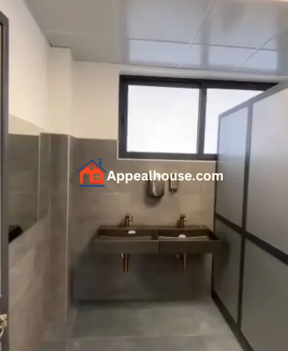 1762024586450_41av7771ti3_1762024496657_zk6akcobv2p_photo_4_20251101_221242