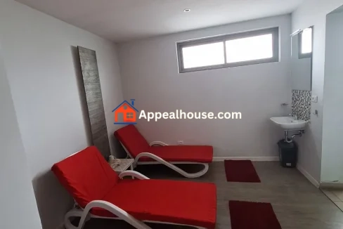 1762334223016_34epacb49ac_1762334120103_xqzzl4aonpk_photo_20251105_121111