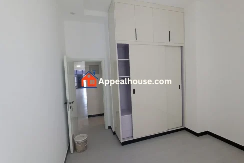 1770935368537_evqpwj2woae_1770935130402_uxmcba3i5xc_photo_3_20260213_012444 (1)