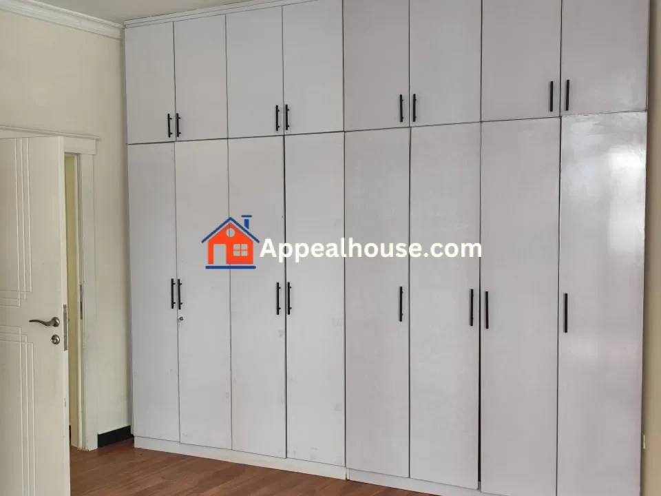 2- Bedroom Apartment For Sale in Shola 4